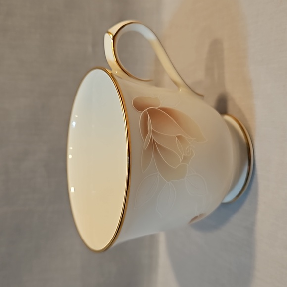 NEW Noritake Devotion 7271 Five Piece Place Setting Ivory China - Picture 11 of 16